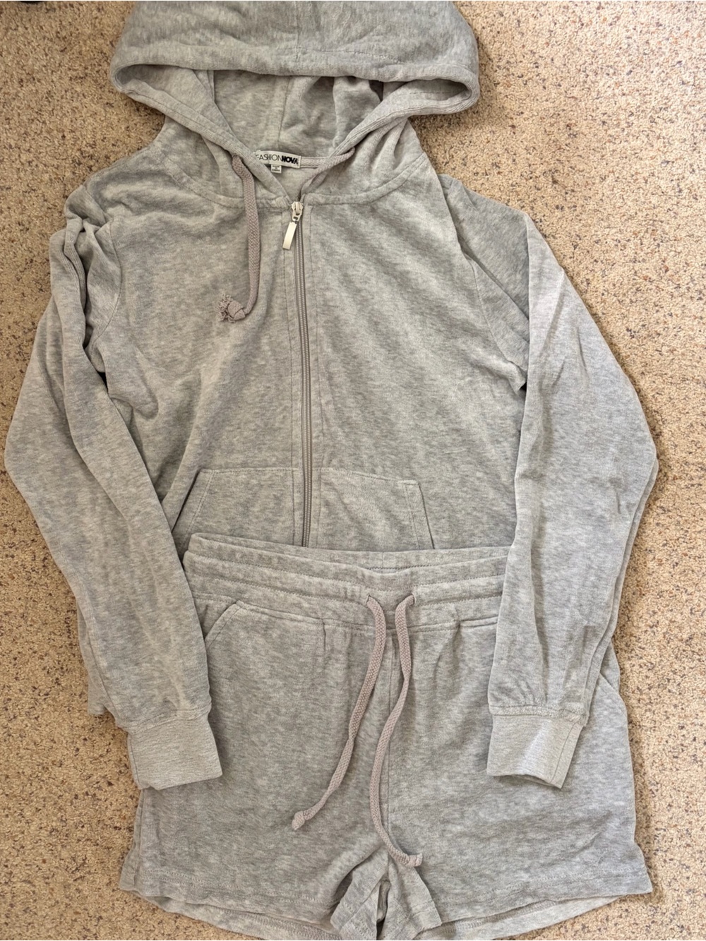 The OG Trendsetter Velour Short Set
